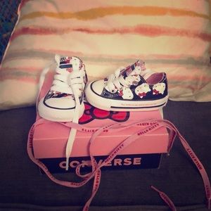 Converse hello kitty edition brand new
